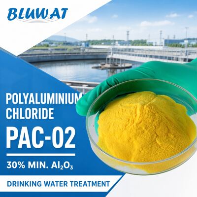 Comprar 30% Min. Al2O3 Pó Branco Saco de 25kg PAC-01 Cloreto Polialumínio para Tratamento de Água Potável fabricação em linha