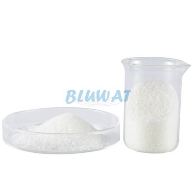 comprar Polyacrylamide Cationic PAM Polymer Flocculate do Polyelectrolyte da dissolução rápida fabricação em linha