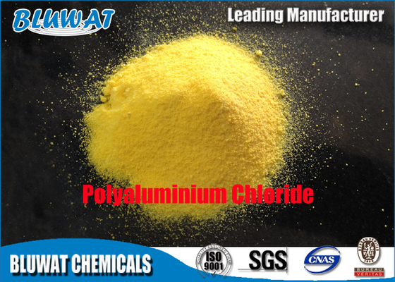 Luz da floculação do PAC do cloreto do Polyaluminium dos produtos químicos de Bluwat - PH amarelo 3,0 - 5,0