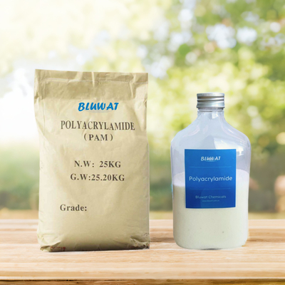 Floculante do Polyelectrolyte dos produtos químicos do Polyacrylamide para o tratamento de águas residuais superior